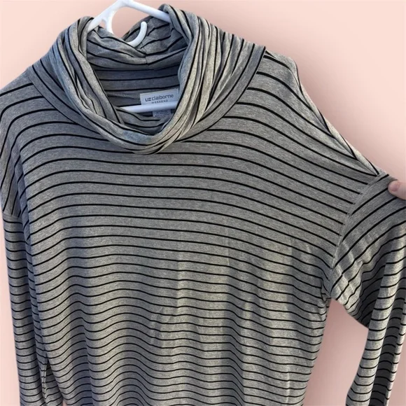 Liz Claiborne Long Sleeve Pullover Turtleneck Top - Picture 5 of 9